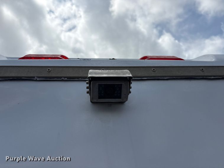image for item EG9119 2019 Ford F550 Super Duty refrigerated delivery truck