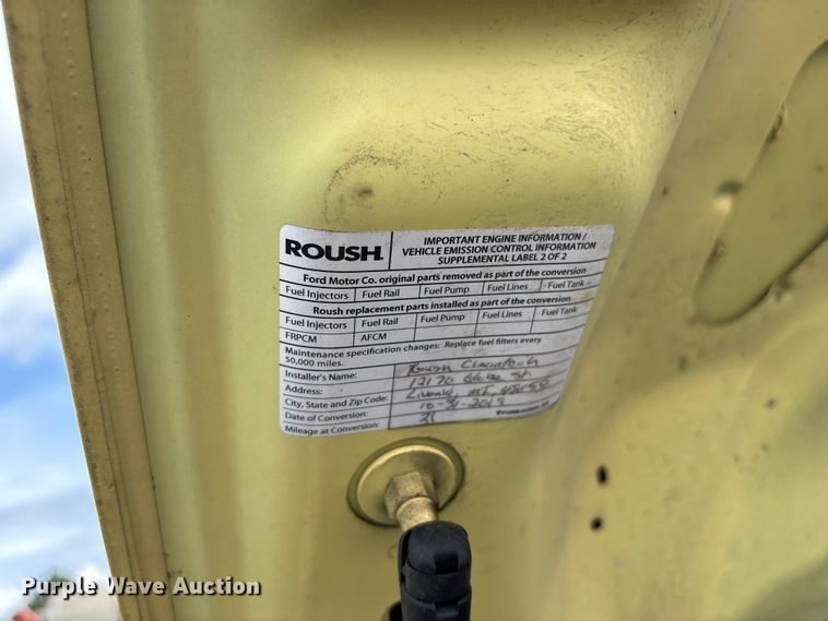 image for item EG9119 2019 Ford F550 Super Duty refrigerated delivery truck