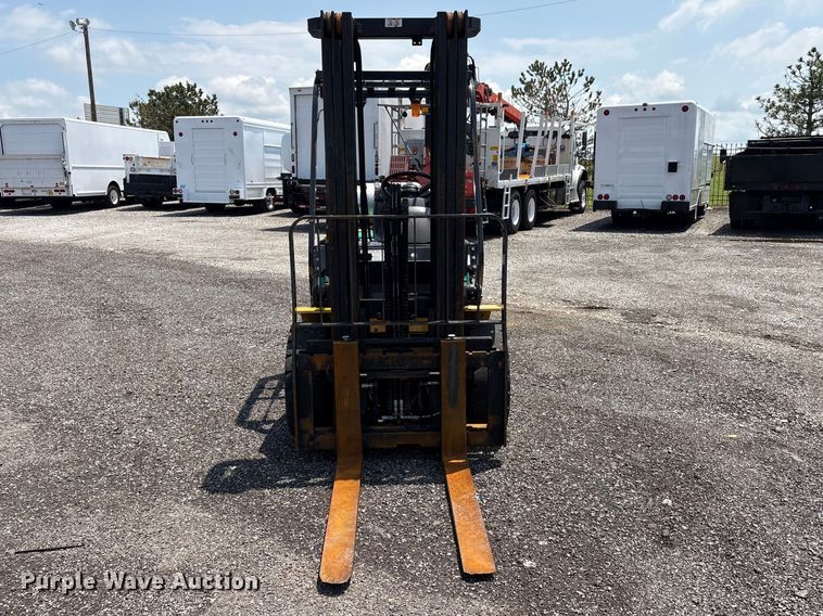 image for item EG9146 Komatsu FG30HT-14 forklift
