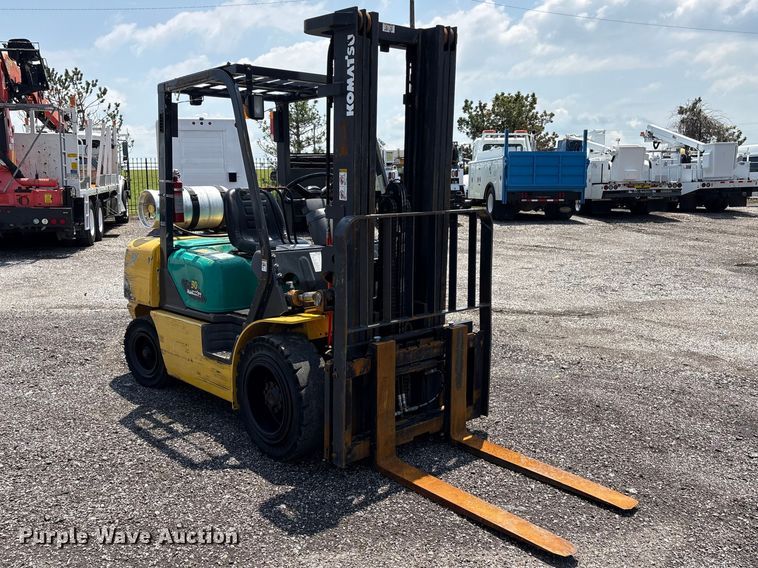 image for item EG9146 Komatsu FG30HT-14 forklift