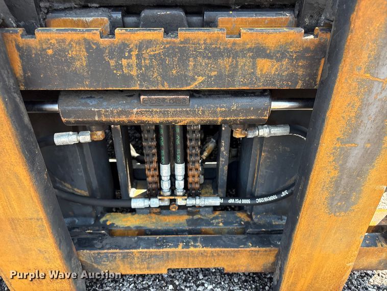 image for item EG9146 Komatsu FG30HT-14 forklift