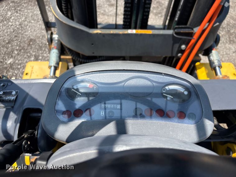 image for item EG9146 Komatsu FG30HT-14 forklift