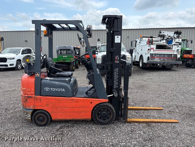 image for item EG9148 2002 Toyota 7FGCU18 forklift