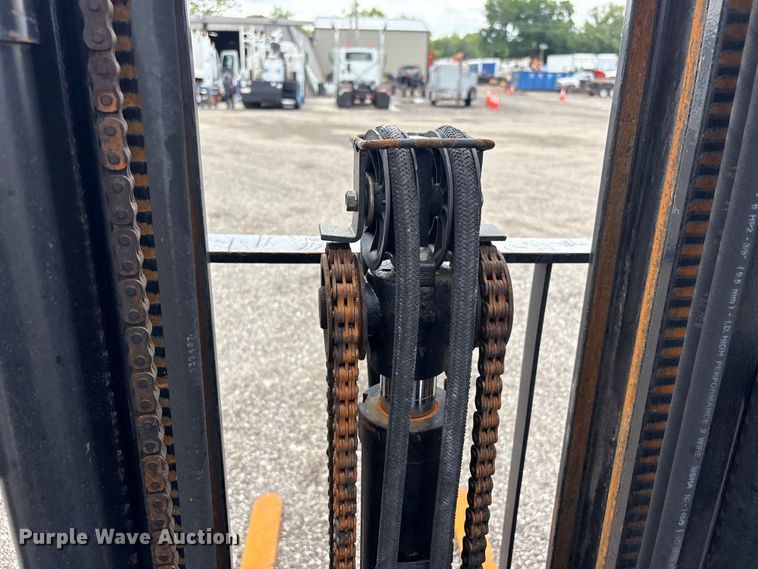 image for item EG9148 2002 Toyota 7FGCU18 forklift