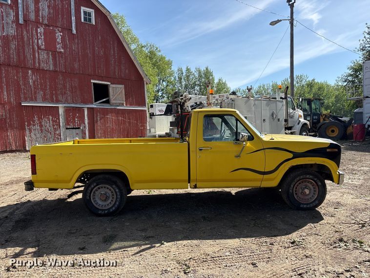 image for item EI5839 1984 Ford F-150 Pickup