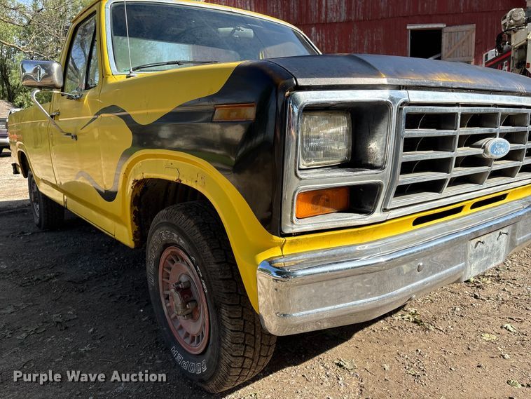image for item EI5839 1984 Ford F-150 Pickup