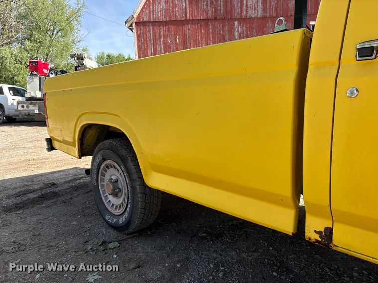 image for item EI5839 1984 Ford F-150 Pickup