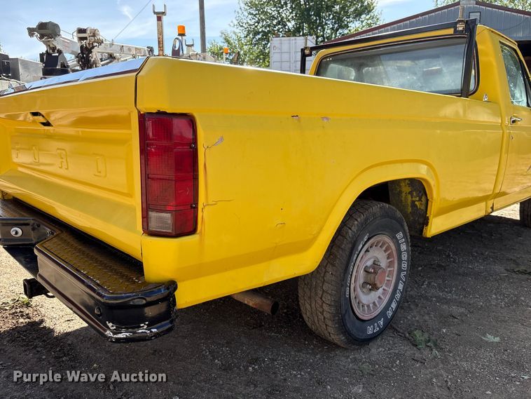 image for item EI5839 1984 Ford F-150 Pickup