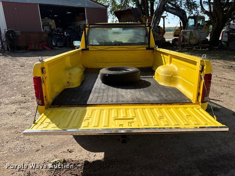 image for item EI5839 1984 Ford F-150 Pickup