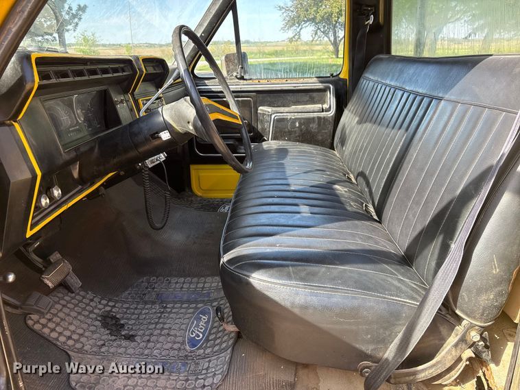 image for item EI5839 1984 Ford F-150 Pickup