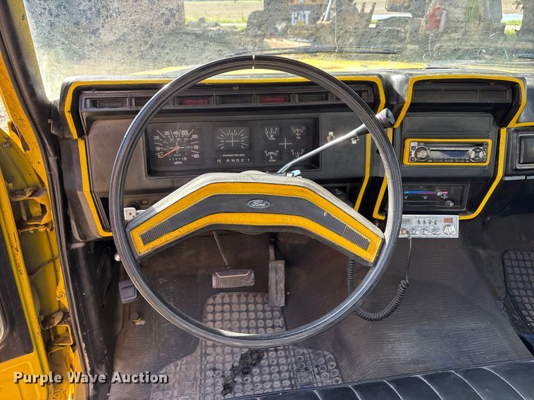 image for item EI5839 1984 Ford F-150 Pickup