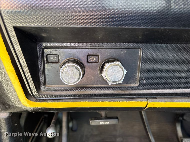 image for item EI5839 1984 Ford F-150 Pickup