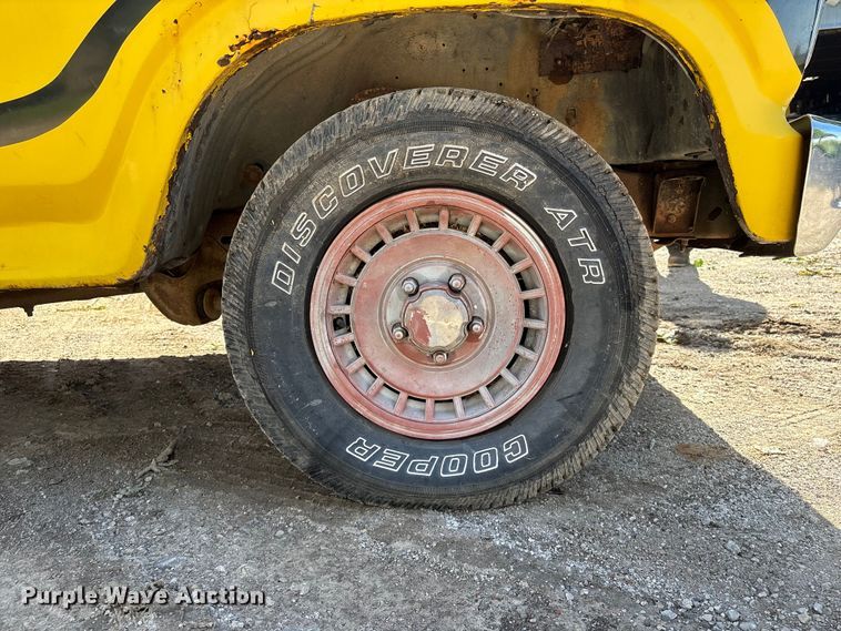 image for item EI5839 1984 Ford F-150 Pickup