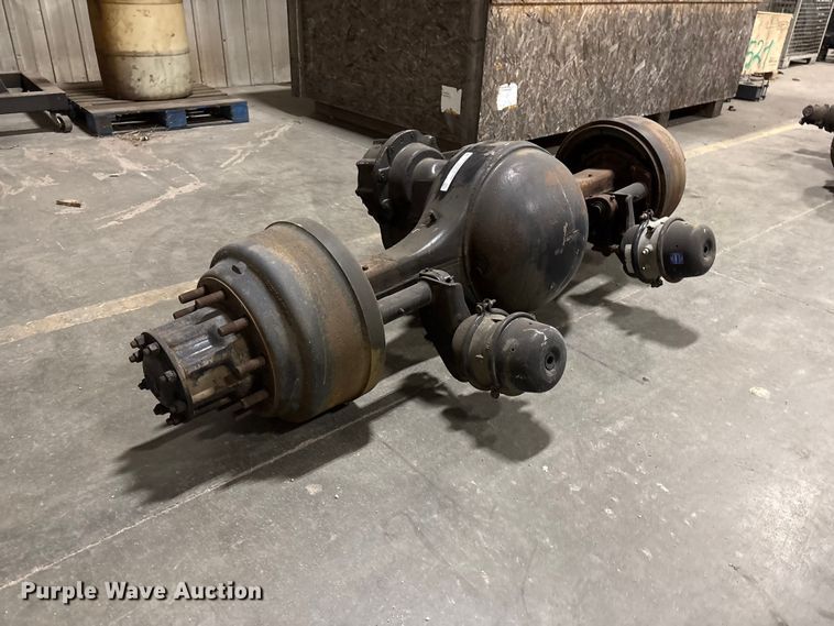 image for item EI5850 Meritor RS23380 rear end