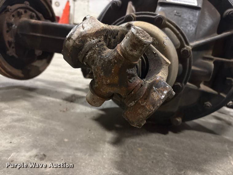 image for item EI5854 2019 Meritor RS23186NCLF460-783 rear end