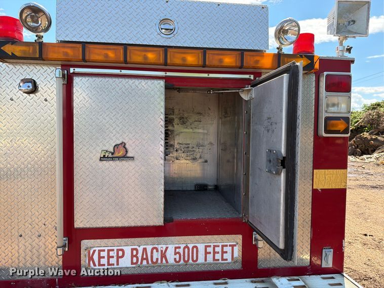 image for item EM0123 1997 Ford F450 Super Duty rescue vehicle