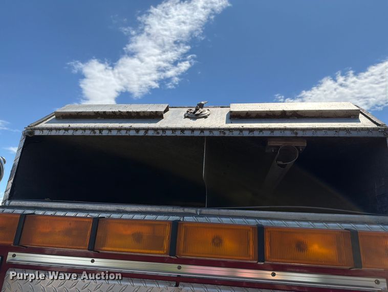 image for item EM0123 1997 Ford F450 Super Duty rescue vehicle