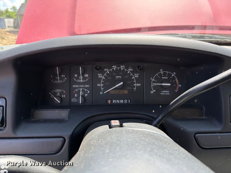 image for item EM0123 1997 Ford F450 Super Duty rescue vehicle