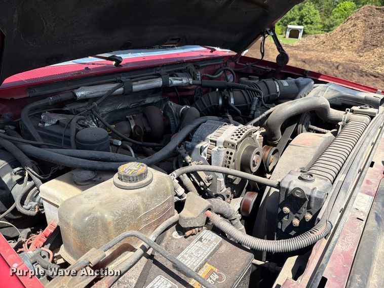 image for item EM0123 1997 Ford F450 Super Duty rescue vehicle