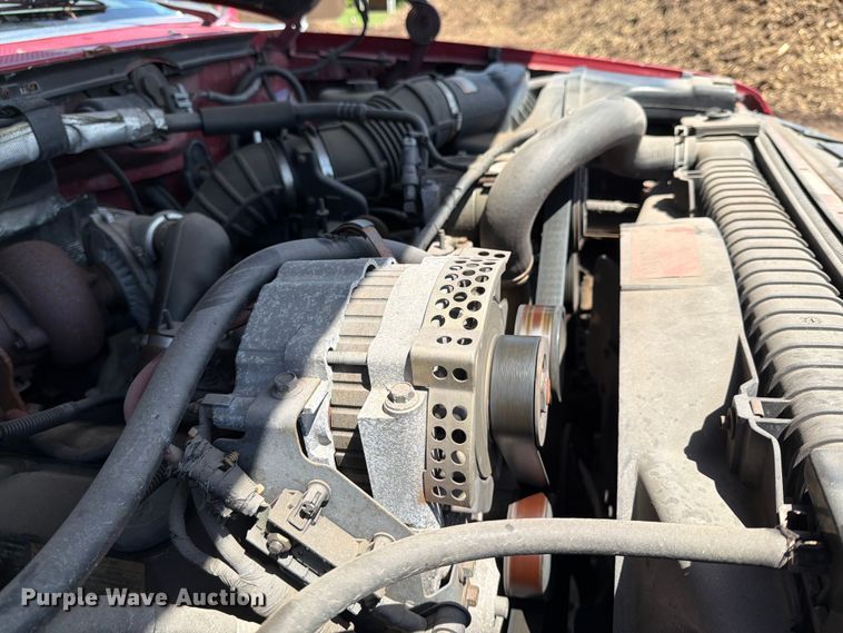 image for item EM0123 1997 Ford F450 Super Duty rescue vehicle