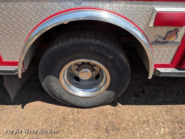 image for item EM0123 1997 Ford F450 Super Duty rescue vehicle