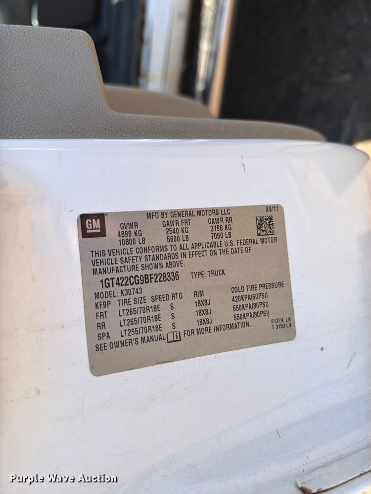 image for item EM0124 2011 GMC Sierra 3500HD Crew Cab pickup truck