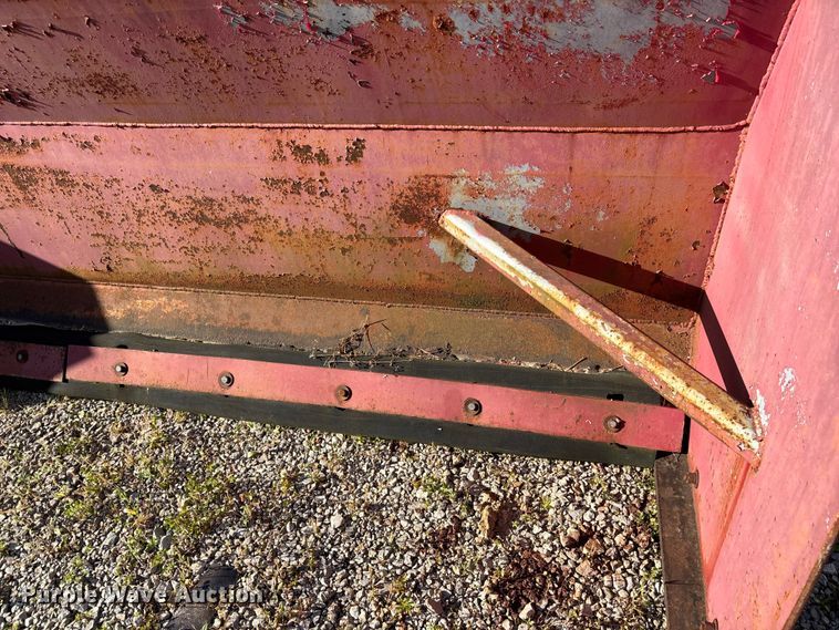 image for item EM5118 Wheel loader snow pusher