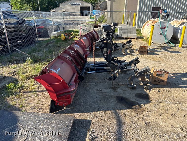 image for item EM5121 Western Pro Plus snow plow