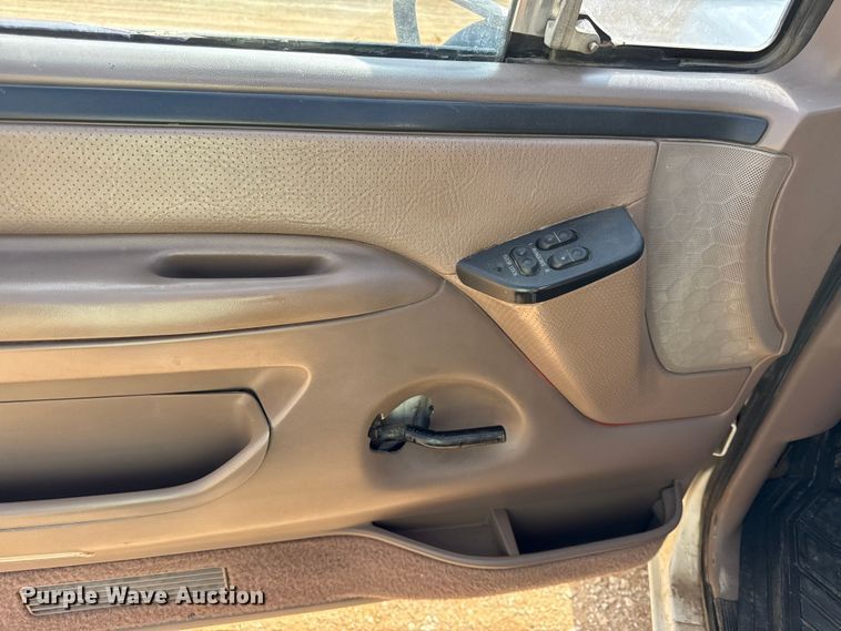 image for item EN0312 1997 Ford F250 Ext. Cab pickup truck