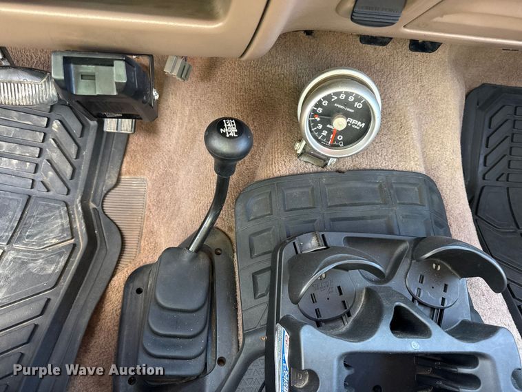 image for item EN0312 1997 Ford F250 Ext. Cab pickup truck