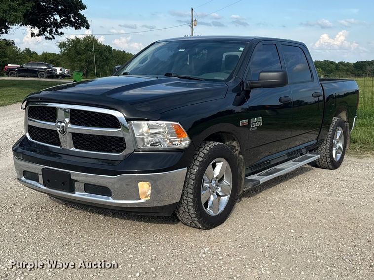 image for item EN0318 2019 RAM 1500 Crew Cab pickup truck