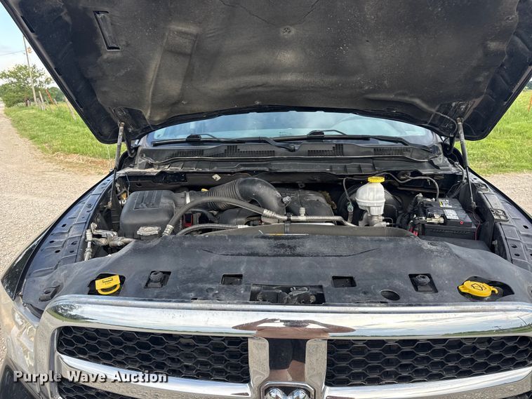 image for item EN0318 2019 RAM 1500 Crew Cab pickup truck