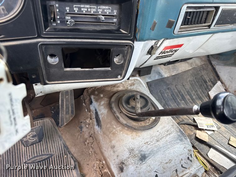 image for item EN0439 1979 Chevrolet C30 flatbed pickup truck