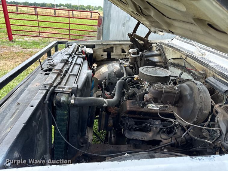 image for item EN0439 1979 Chevrolet C30 flatbed pickup truck