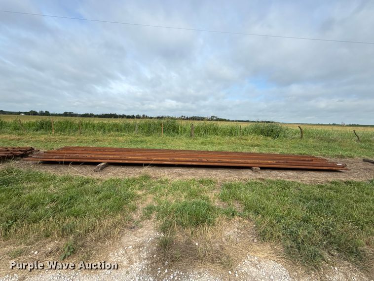 image for item EN0440 (50) pieces of 2 3/8 oil field pipe