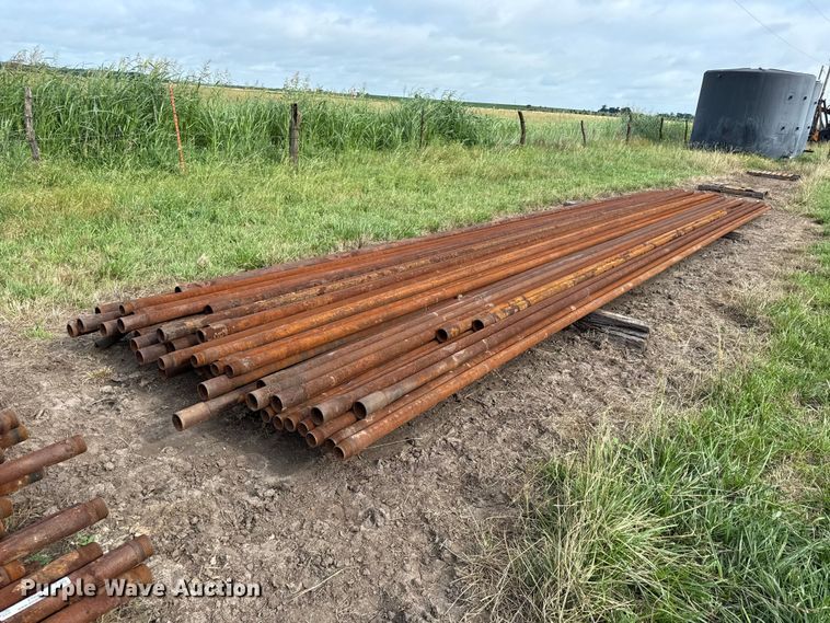 image for item EN0440 (50) pieces of 2 3/8 oil field pipe