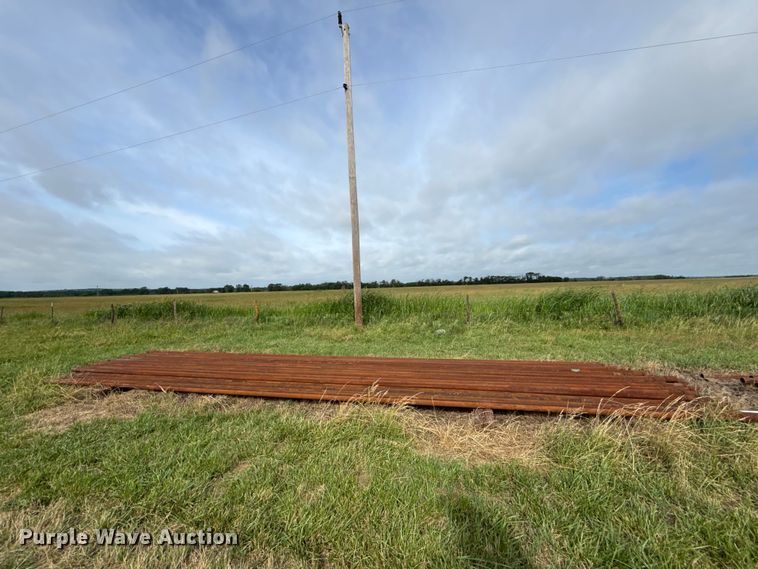 image for item EN0442 (50) pieces of 2 3/8 oil field pipe