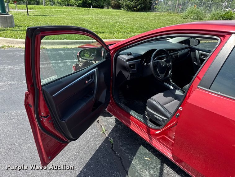 image for item EN0445 2016 Toyota Corolla 