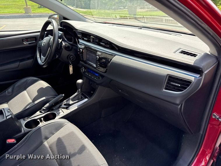 image for item EN0445 2016 Toyota Corolla 