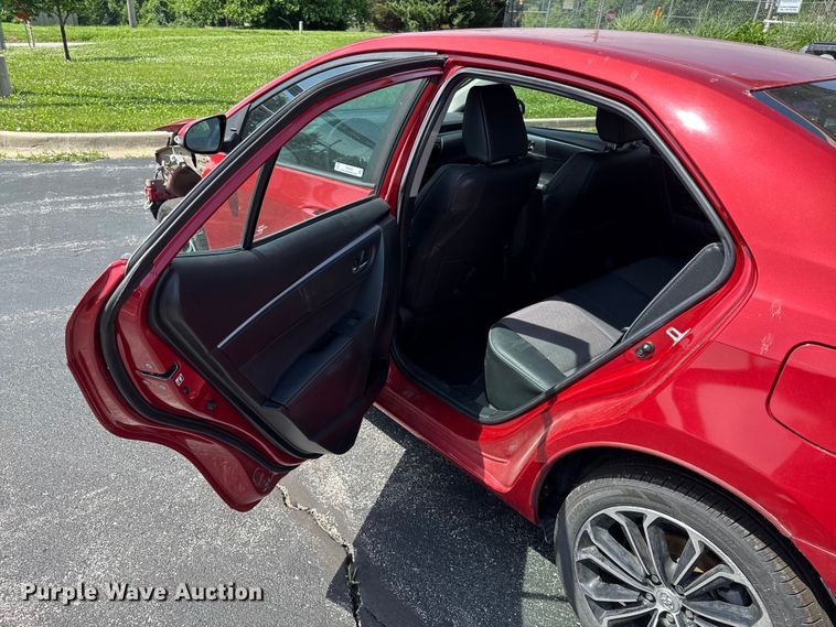image for item EN0445 2016 Toyota Corolla 