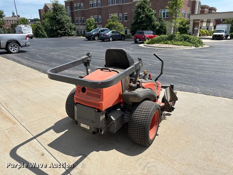 image for item EN0446 Kubota ZD1211 ZTR lawn mower
