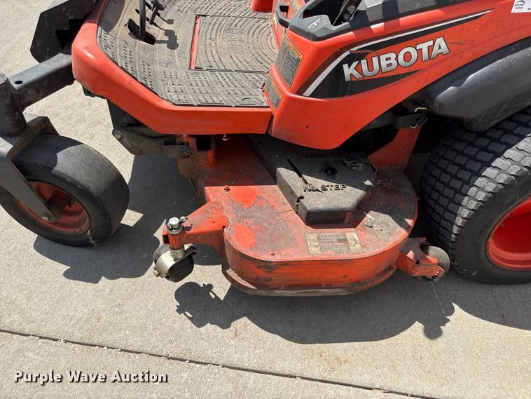 image for item EN0446 Kubota ZD1211 ZTR lawn mower
