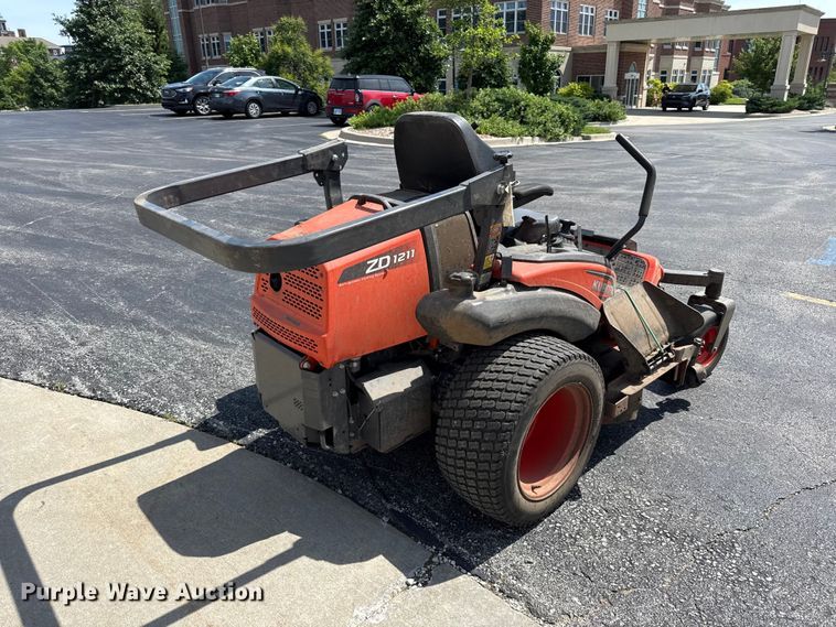 image for item EN0447 Kubota ZD1211 ZTR lawn mower