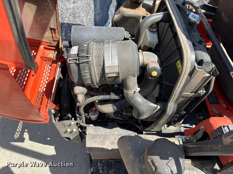 image for item EN0447 Kubota ZD1211 ZTR lawn mower