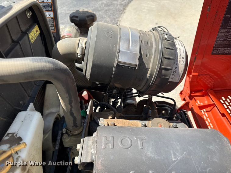 image for item EN0447 Kubota ZD1211 ZTR lawn mower