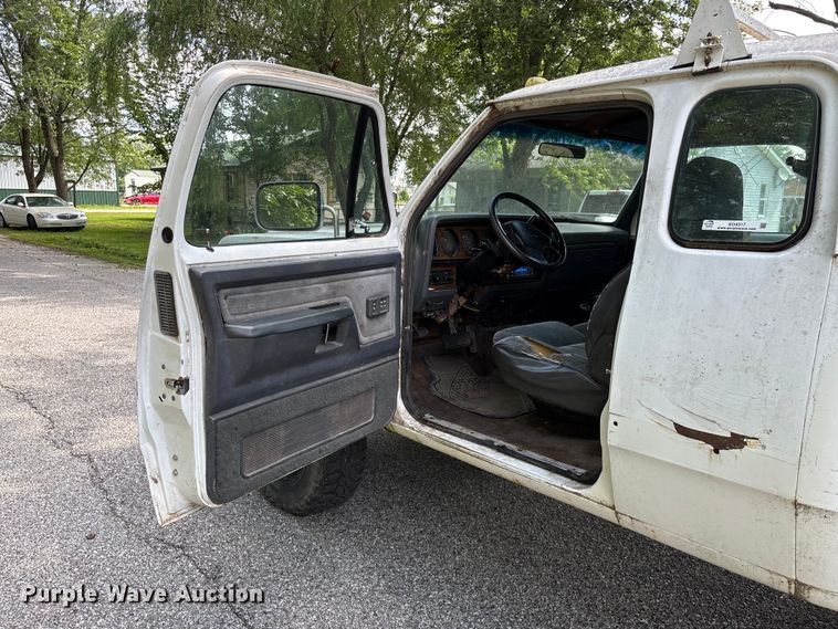 image for item EO4317 1992 Dodge Power Ram 250 Club Cab pickup truck