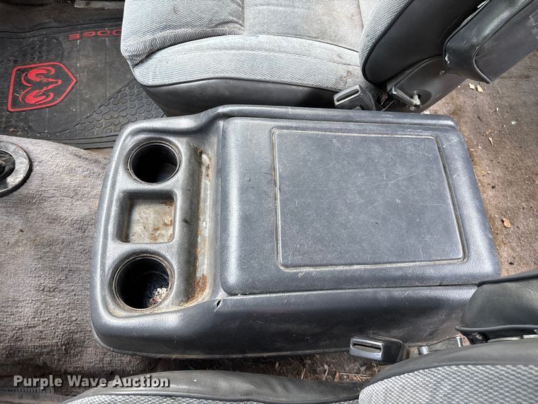 image for item EO4317 1992 Dodge Power Ram 250 Club Cab pickup truck
