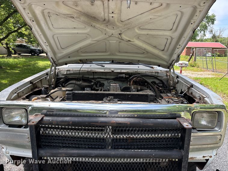 image for item EO4317 1992 Dodge Power Ram 250 Club Cab pickup truck