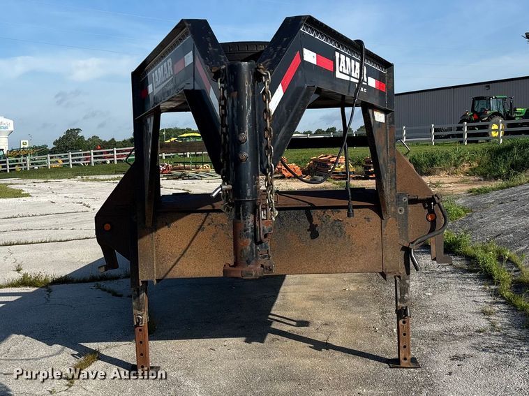 image for item EO4326 2015 Lamar Trailers Inc. equipment trailer