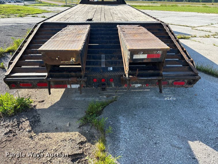 image for item EO4326 2015 Lamar Trailers Inc. equipment trailer